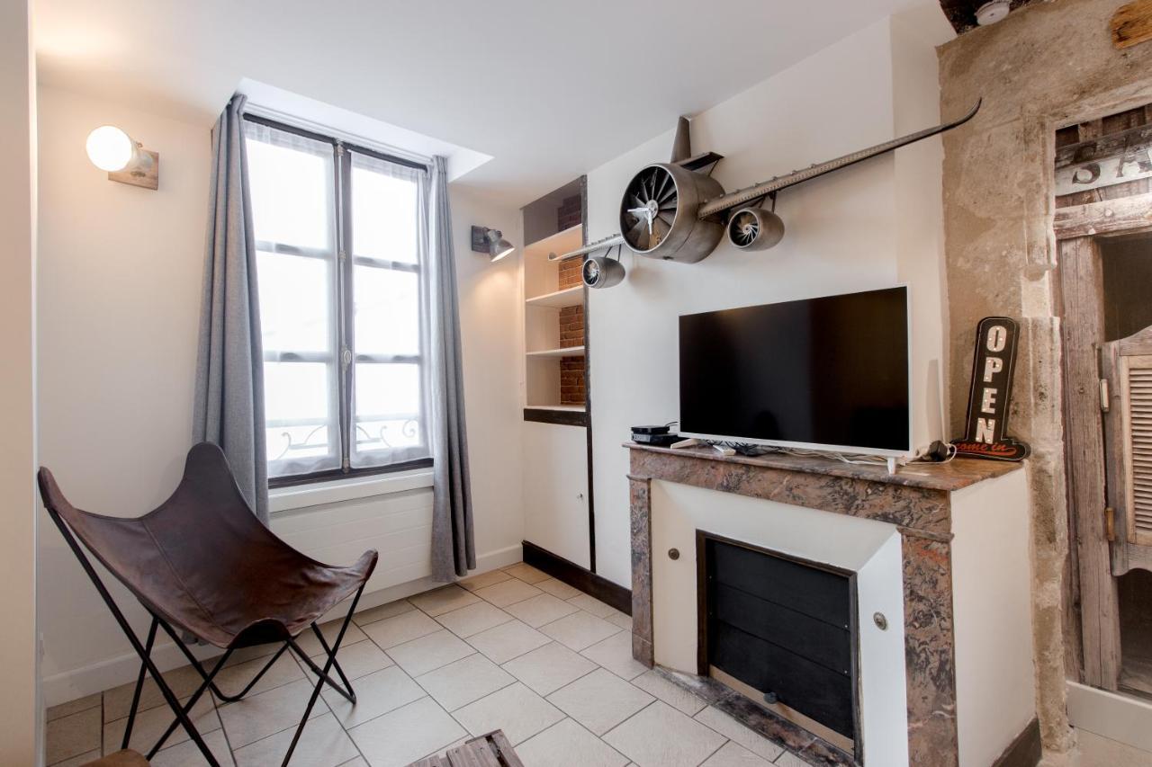 Au Bourg Neuf Daire Orléans Dış mekan fotoğraf